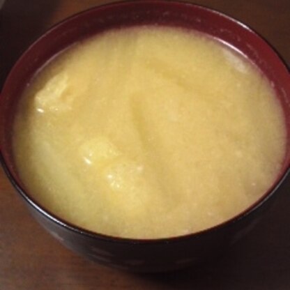 こんばんは☆甘味があってとーっても美味しいお味噌汁ですね♪ごちそうさまでした(*^ω^*)